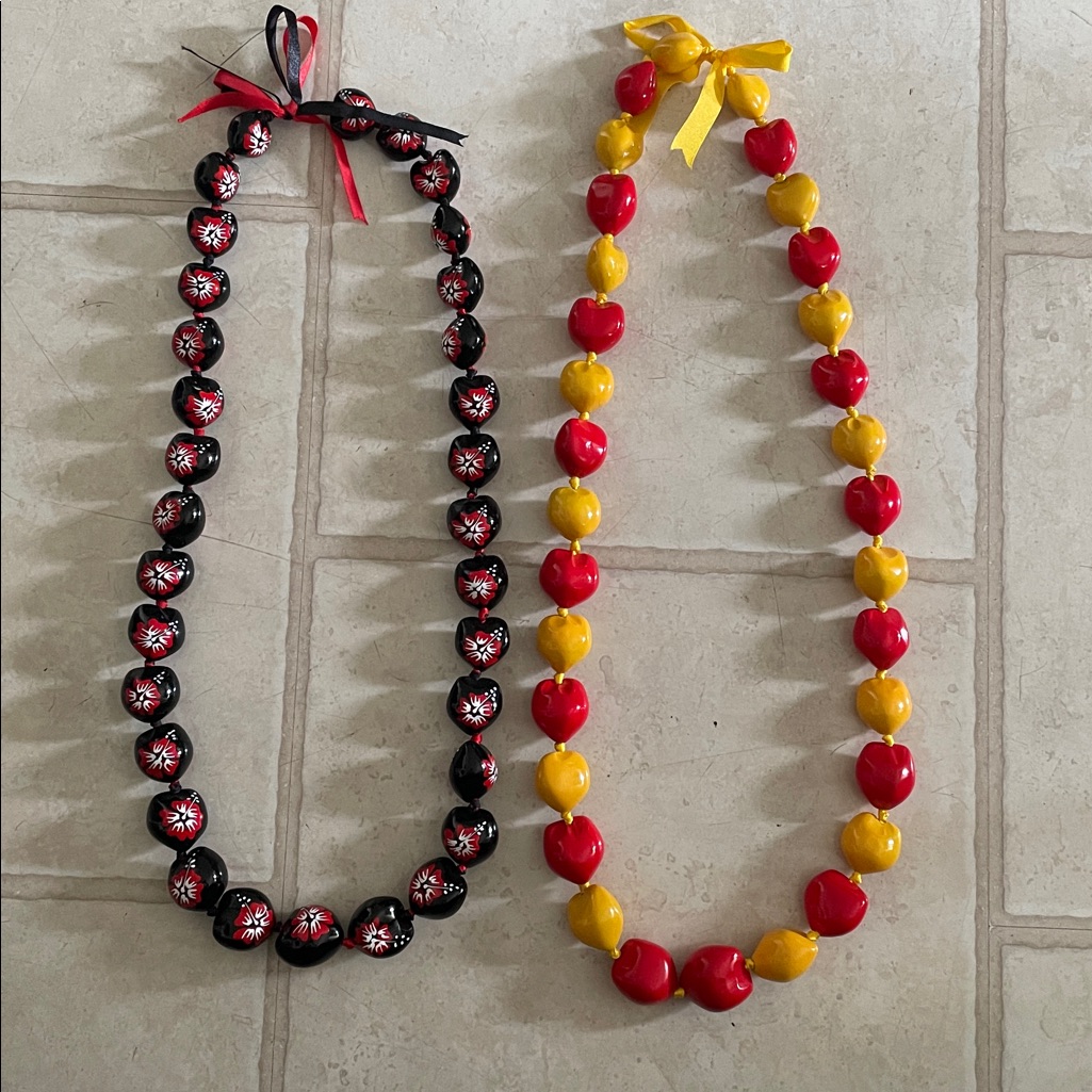 Hawaiian Kukui Nuts Lei Lot Of 2, New Without Tag